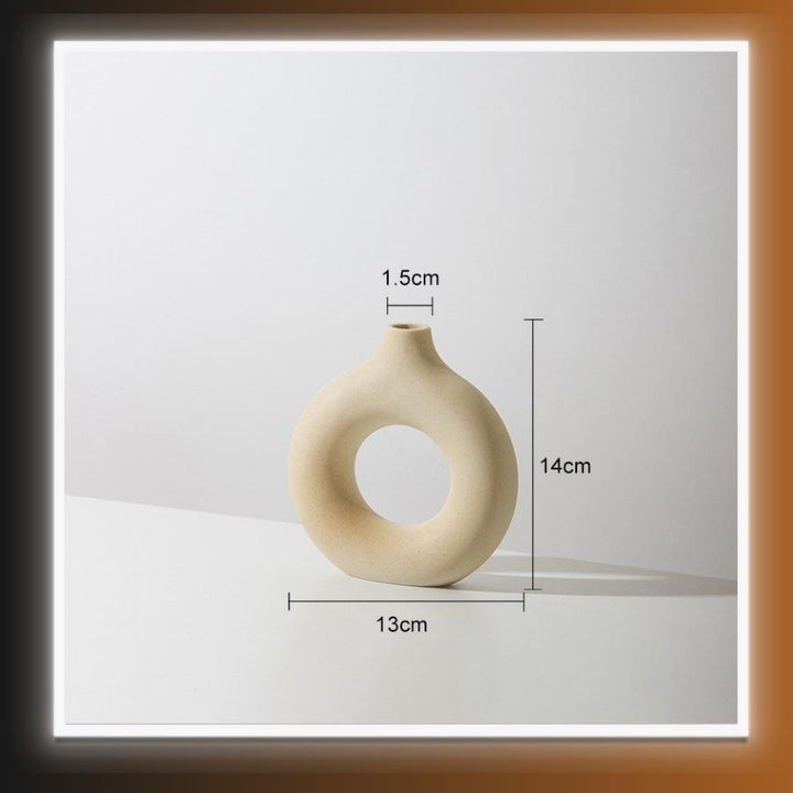 Nordic Style Hollow Ceramic Donuts Vase - Homefy