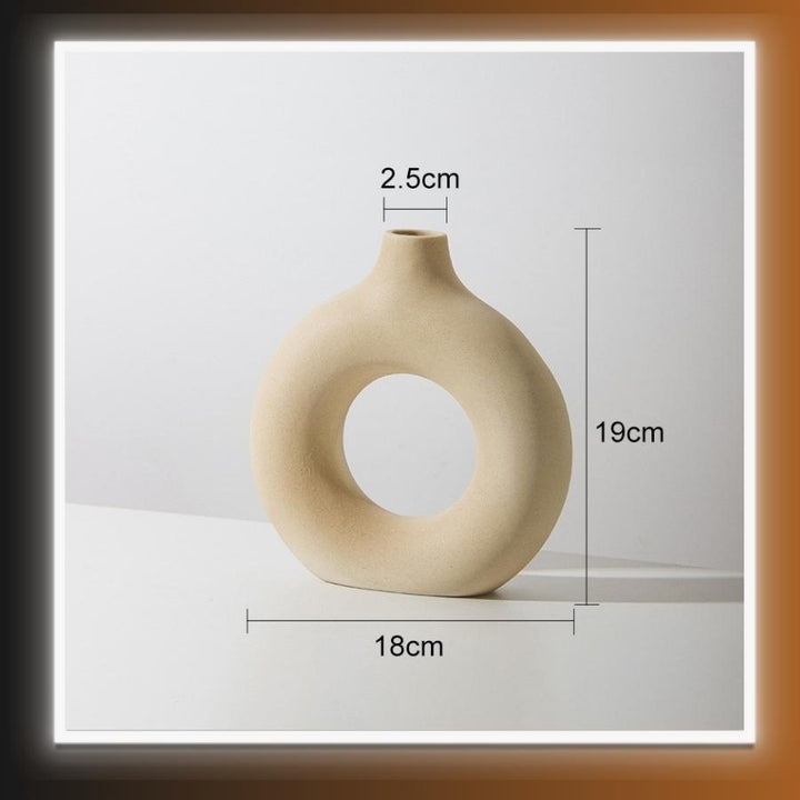 Nordic Style Hollow Ceramic Donuts Vase - Homefy